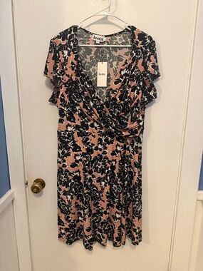 Leota Faux Wrap Floral Flutter Sleeve Dress 1L NWT